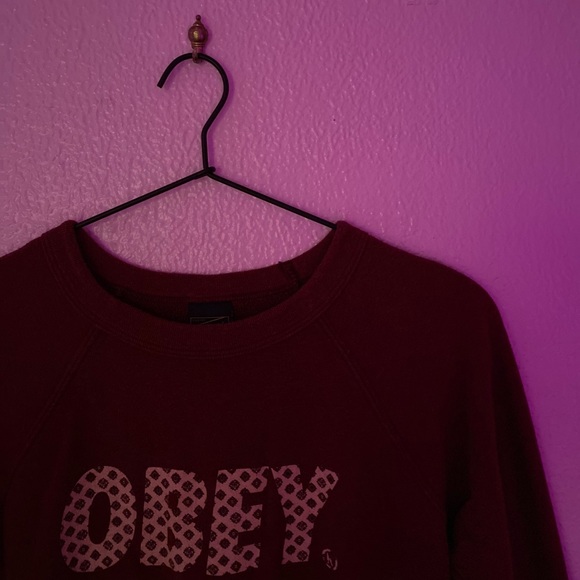 Obey crewneck - SOLD - Picture 2 of 5